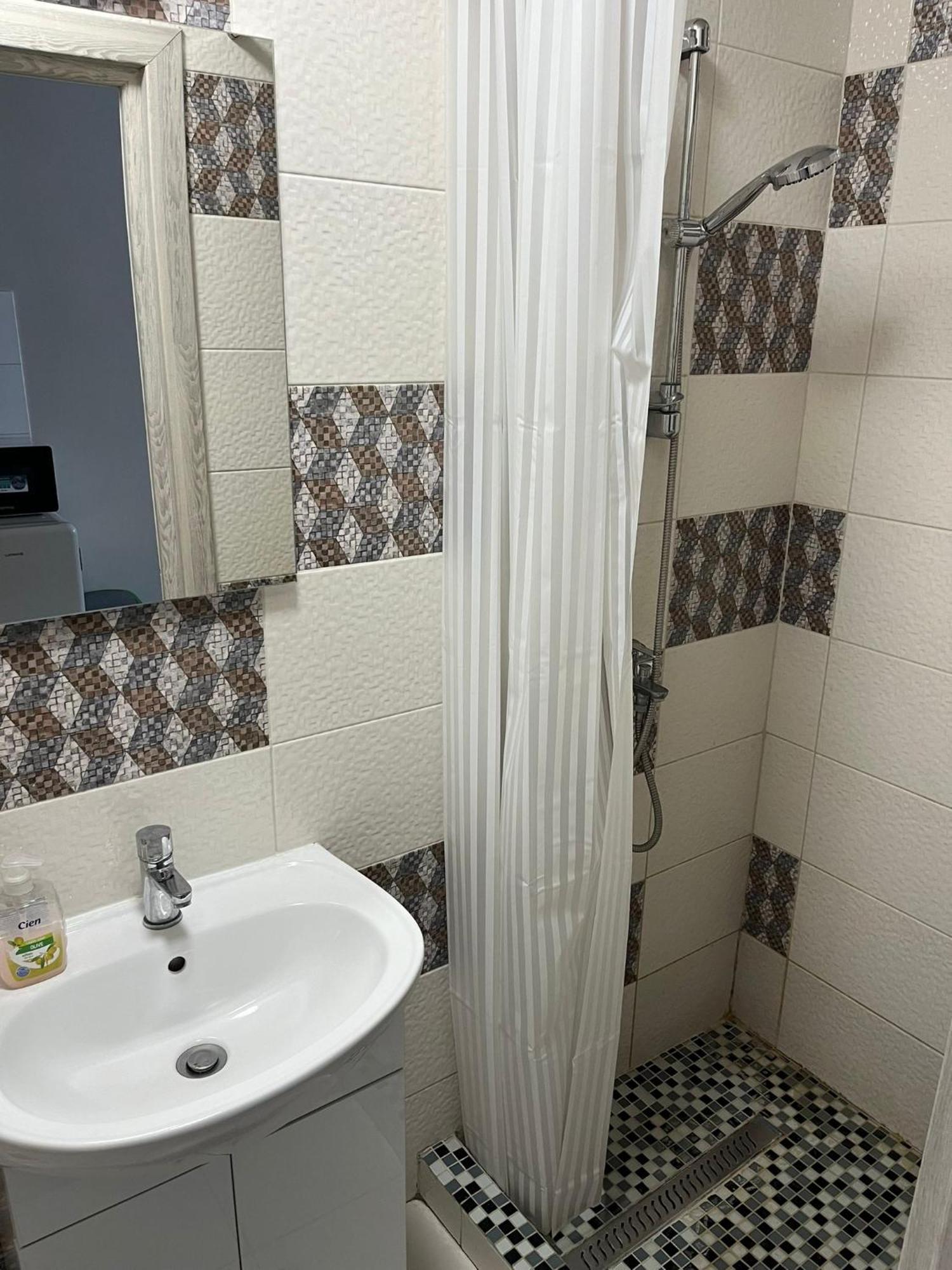 Ceronav Portului Studio Galati  Ngoại thất bức ảnh